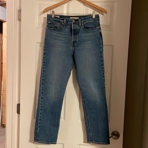 Levi’s Wedgie Straight 28